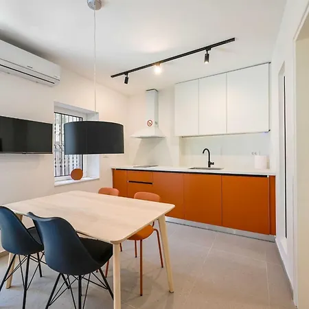Smart And Cozy Downtown Nooks - Two Bedroom