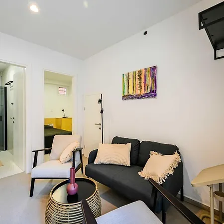 Smart And Cozy Downtown Nooks - Two Bedroom Διαμέρισμα Ρόβινι