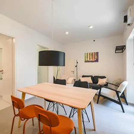 Smart And Cozy Downtown Nooks - Two Bedroom *