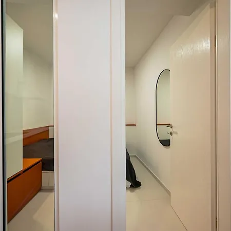 Smart And Cozy Downtown Nooks - Two Bedroom Apartament *
